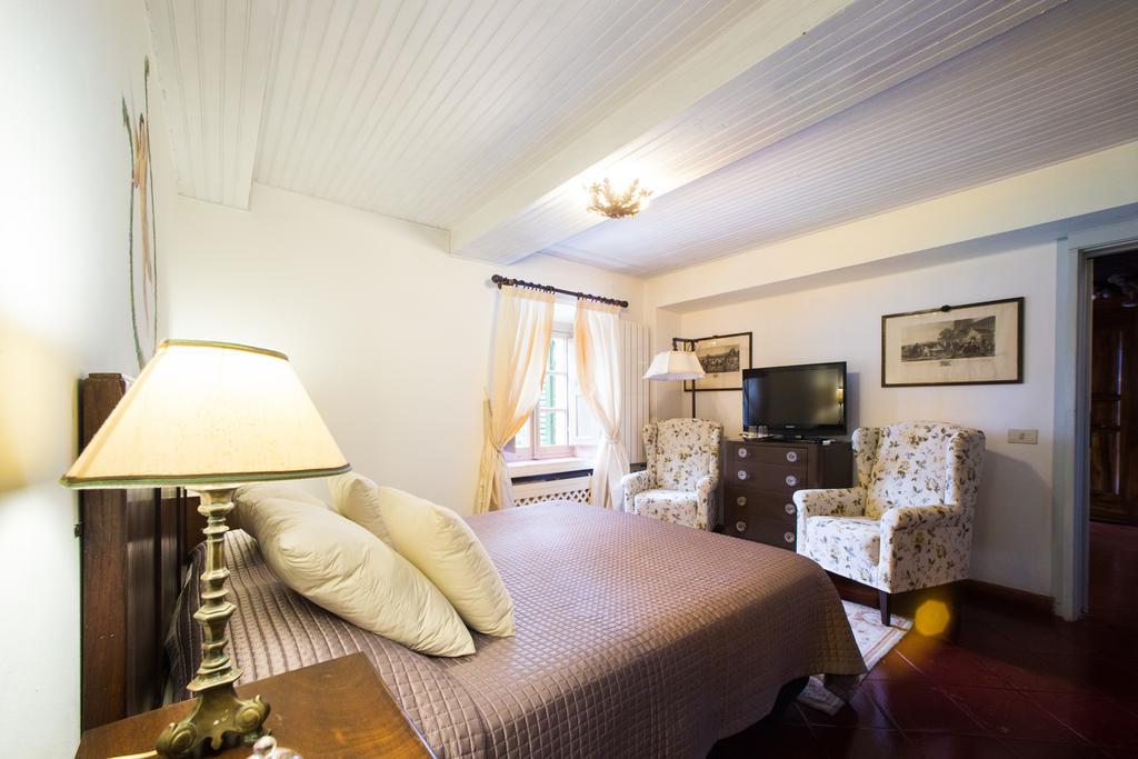 Bed and Breakfast Casa Matilde Mommio Habitación foto